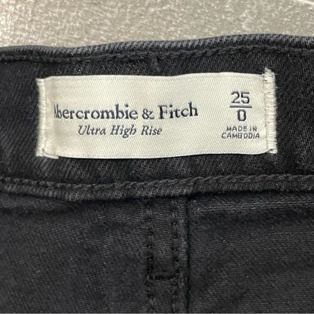 Abercrombie & Fitch Denim Mini Skirt Ultra High Rise Women’s Size 25/0 Black NWT - Picture 8 of 12